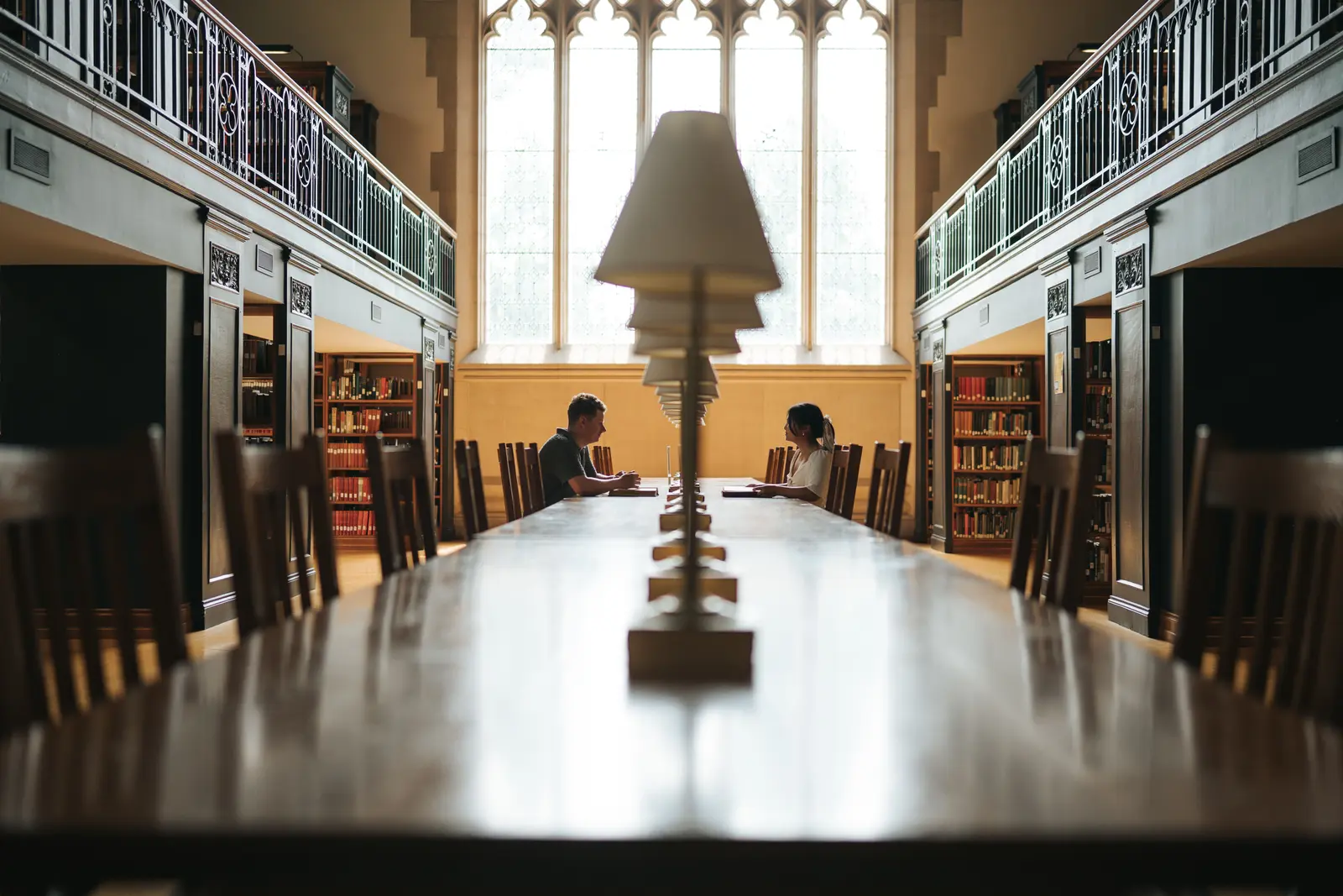 The best libraries to work and study in New York Students studying quietly in a serene library setting at Vassar College, New York.