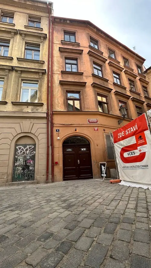 White Wolf Hostel & Apartments, photo 1