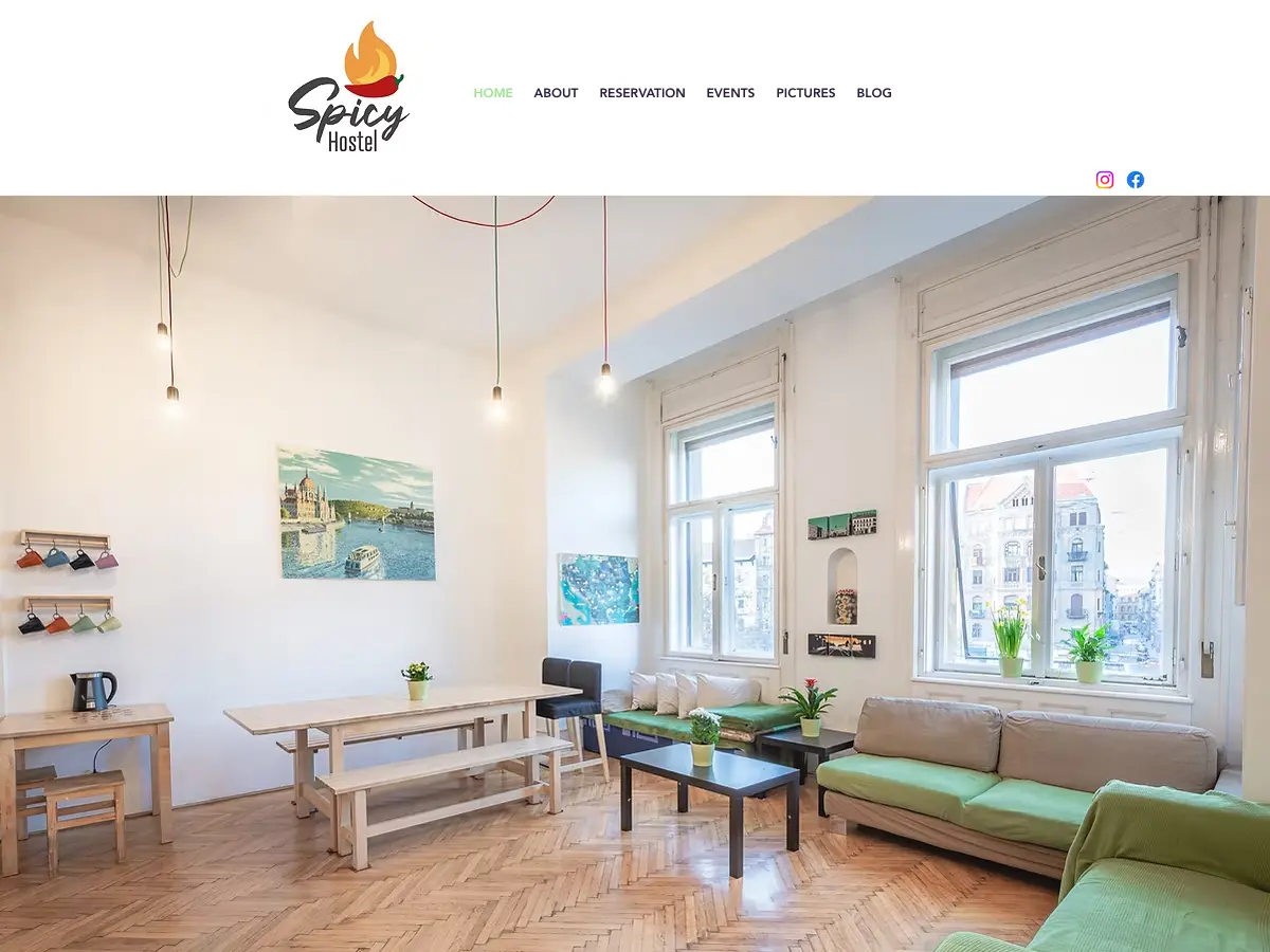 Spicy Hostel's website